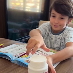 uzbionik kullanan bir aileden kare